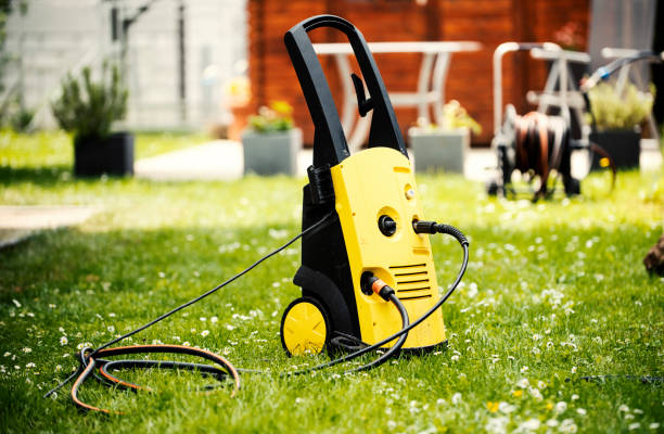Best Driveway Pressure Washing  in Heathcote, NJ